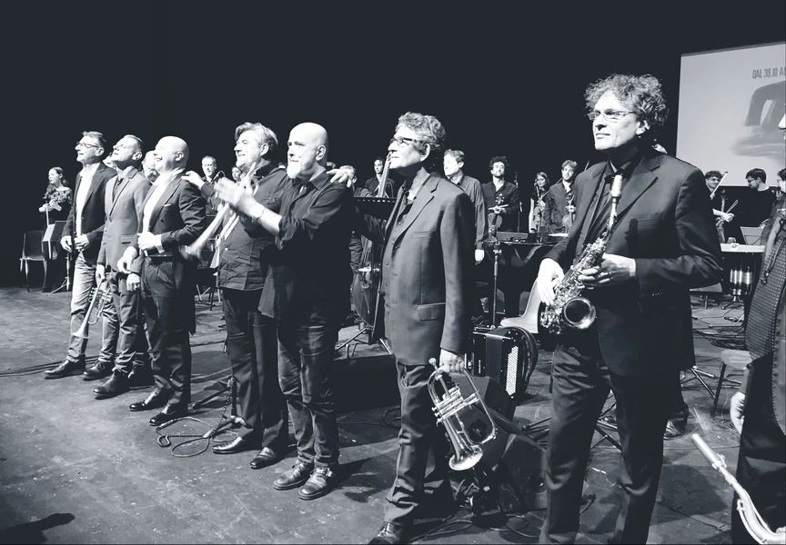 Gegè Telesforo, Fabrizio Bosso, Andrea Ravizza, Ugo Viola, Flavio Boltro, Fulvio Chiara, Claudio Chiara